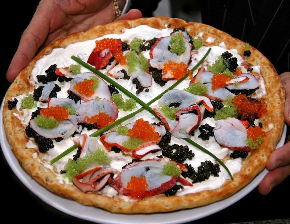 Louis XIII Pizza - Salerno, Italy.jpg